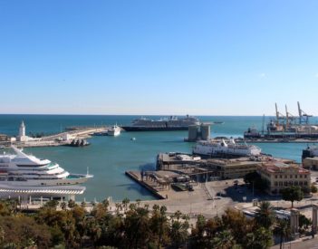 El pufo que emergió tras un accidente ya tiene sentencia: condenados dos ex ingenieros del Puerto de Málaga que certificaron obras inexistentes
