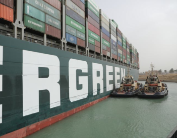 Bloqueo del Canal de Suez: cómo los buques de carga como Ever Given se volvieron tan grandes y por qué están causando problemas